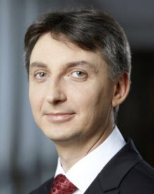 J. (Jacek)  Dominik