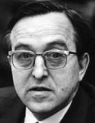Aarden, Drs. J.M.