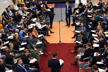 Foto's dag 2: Eerste dag Algemene Vergaderingen in de Tweede Kamer