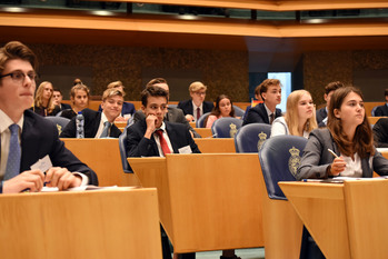 Foto's dag 3: Tweede dag Algemene Vergaderingen in de Tweede Kamer