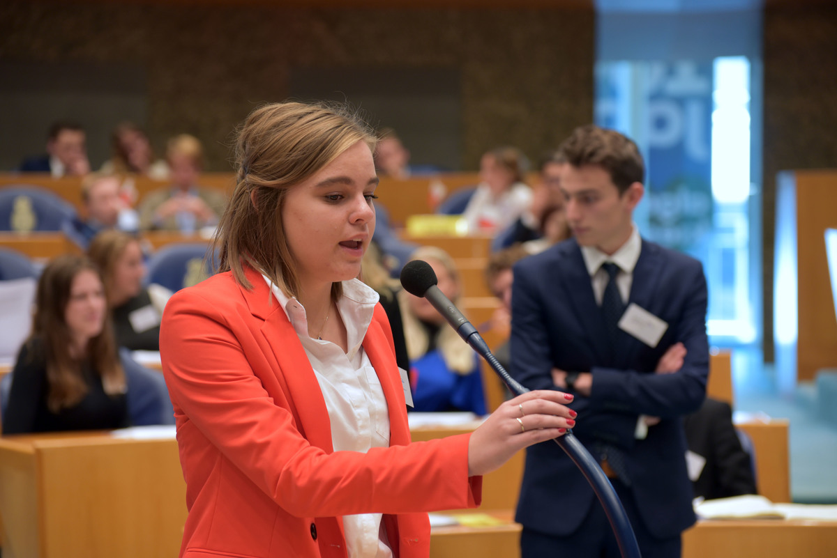 Foto's dag 3: Tweede dag Algemene Vergaderingen in de Tweede Kamer