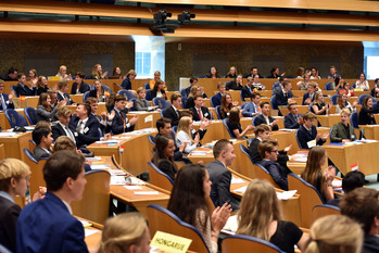 Foto's dag 3: Tweede dag Algemene Vergaderingen in de Tweede Kamer