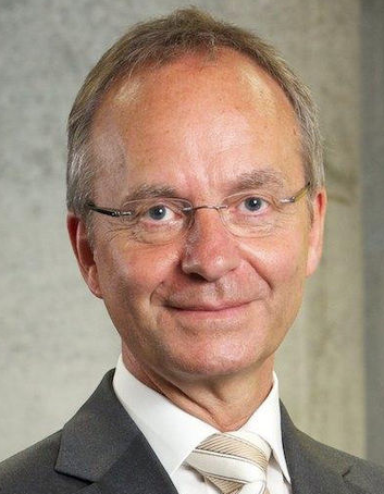 H.G.J. (Henk)  Kamp