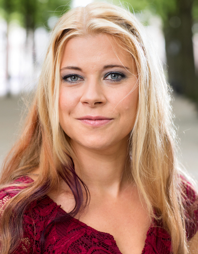 E.M. (Lisa)  Westerveld