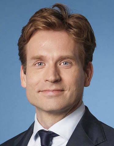 V.P.G. (Vincent)  Karremans