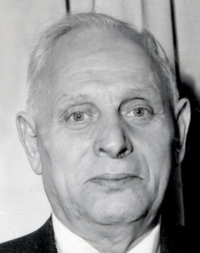 L. (Leen)  Seegers