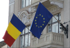 Roemeense en Europese vlag