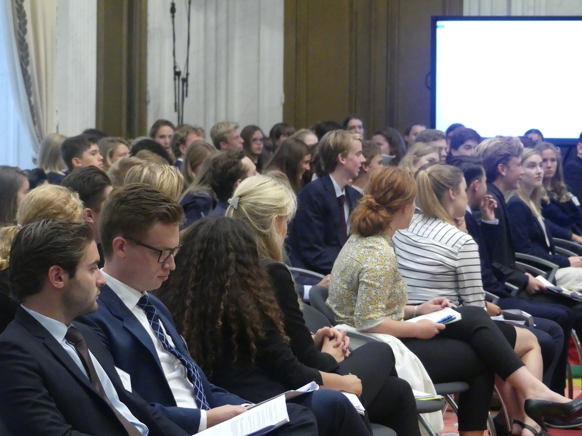 Foto's dag 2: Algemene Vergadering Oude Zaal Tweede Kamer 2016
