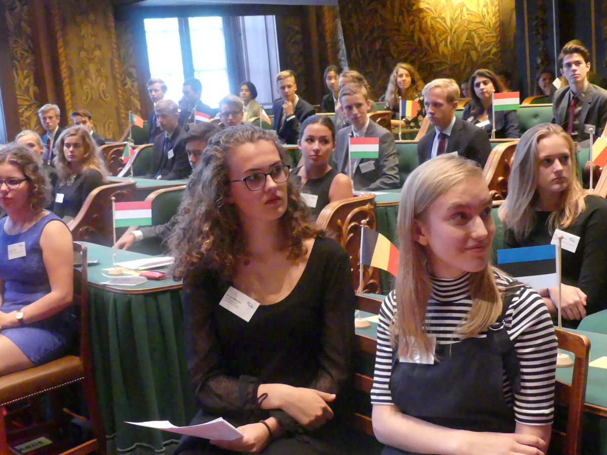Foto's dag 1: Opening in de Eerste Kamer