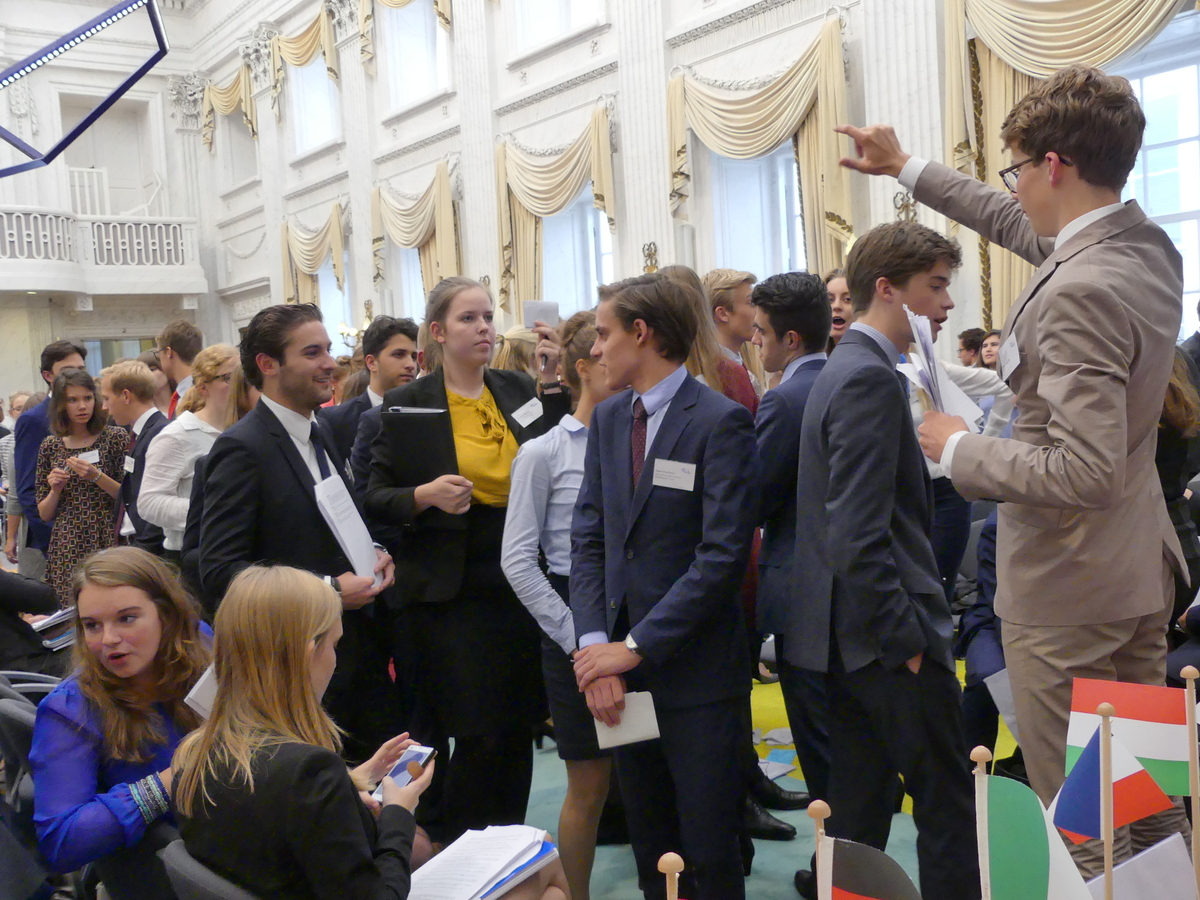 Foto's dag 3: Algemene Vergadering Oude Zaal Tweede Kamer 2016