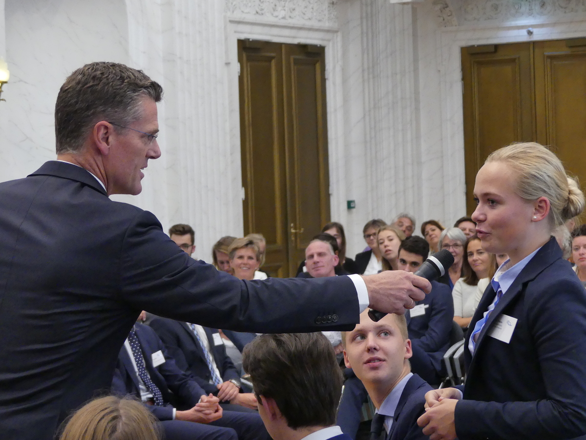 Foto's dag 3: Algemene Vergadering Oude Zaal Tweede Kamer 2016