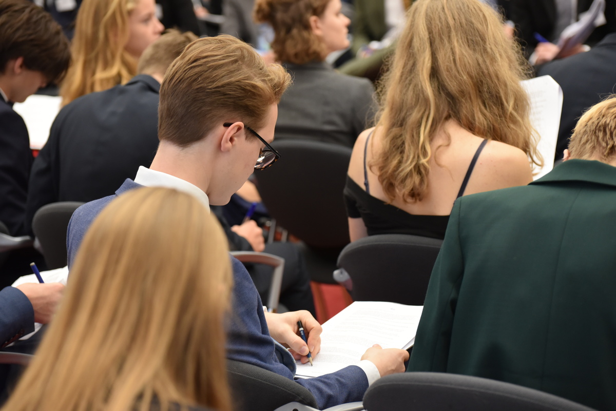 Foto's dag 2: Eerste dag Algemene Vergaderingen in de Tweede Kamer