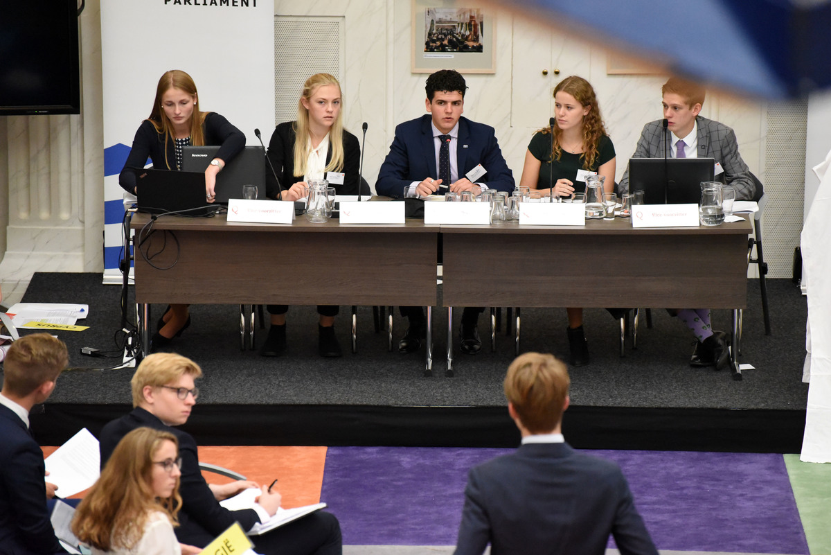 Foto's dag 2: Eerste dag Algemene Vergaderingen in de Tweede Kamer