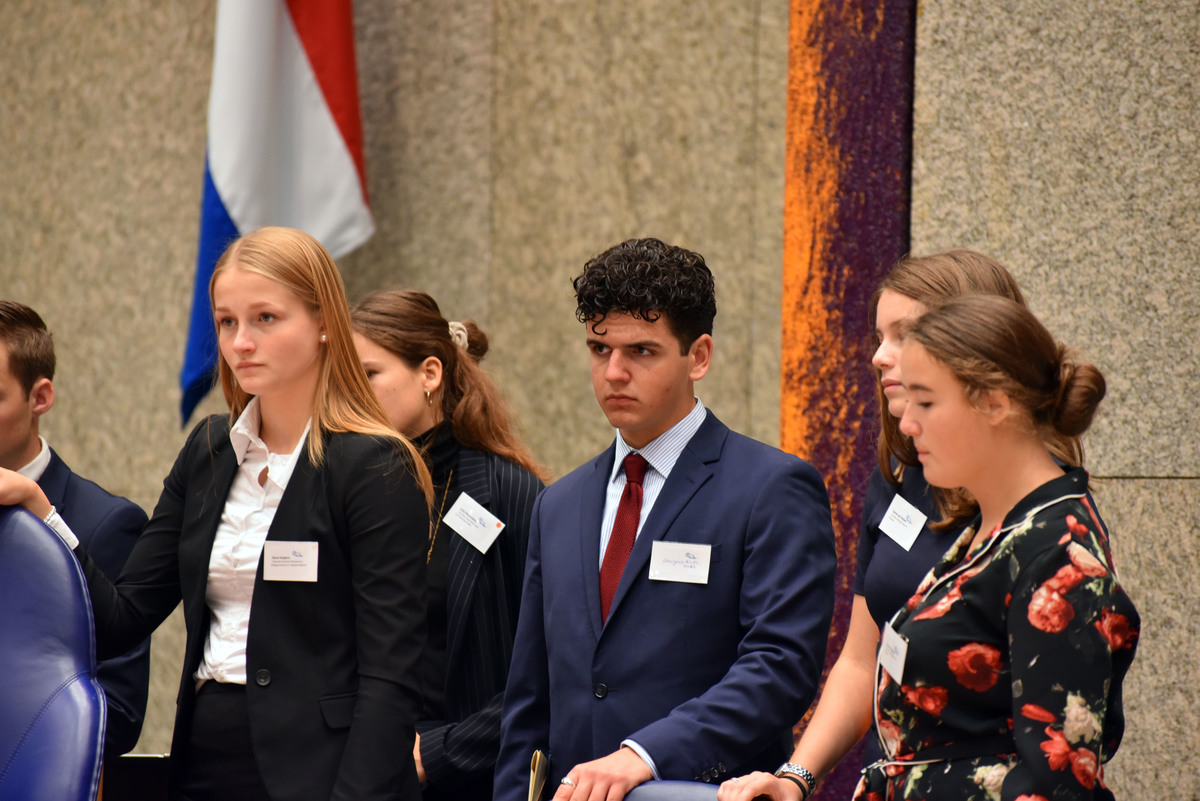 Foto's dag 3: Tweede dag Algemene Vergaderingen in de Tweede Kamer