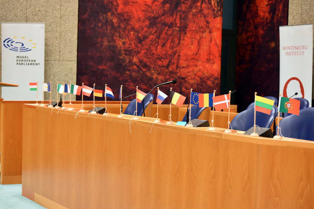 Foto's dag 3: Tweede dag Algemene Vergaderingen in de Tweede Kamer