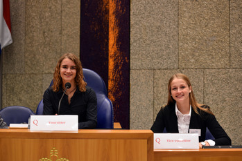 Foto's dag 3: Tweede dag Algemene Vergaderingen in de Tweede Kamer