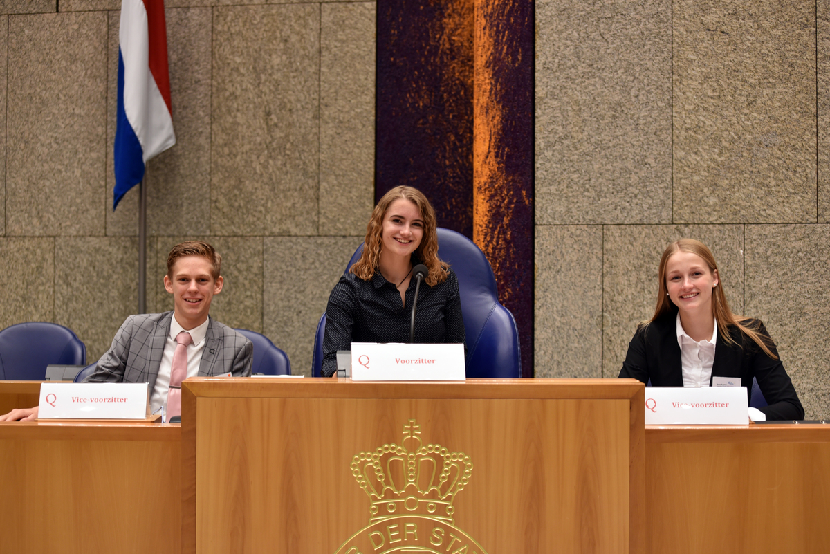 Foto's dag 3: Tweede dag Algemene Vergaderingen in de Tweede Kamer