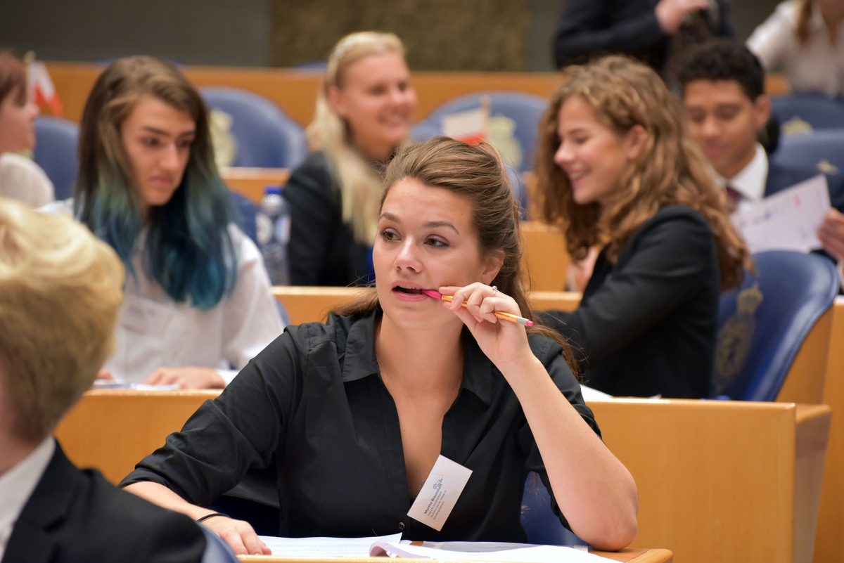 Foto's dag 3: Tweede dag Algemene Vergaderingen in de Tweede Kamer