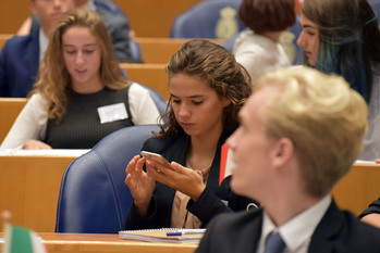 Foto's dag 3: Tweede dag Algemene Vergaderingen in de Tweede Kamer
