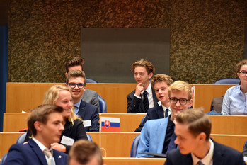 Foto's dag 3: Tweede dag Algemene Vergaderingen in de Tweede Kamer
