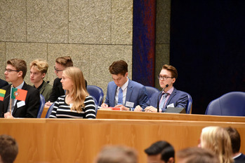 Foto's dag 3: Tweede dag Algemene Vergaderingen in de Tweede Kamer