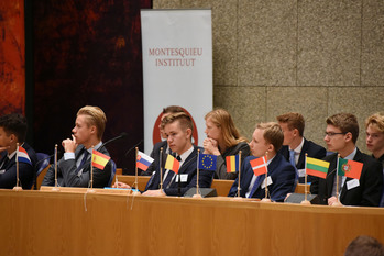 Foto's dag 3: Tweede dag Algemene Vergaderingen in de Tweede Kamer