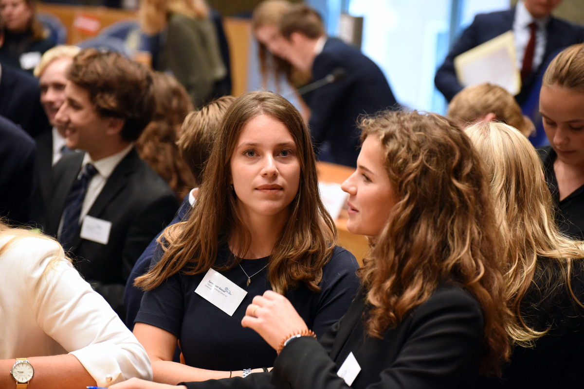 Foto's dag 3: Tweede dag Algemene Vergaderingen in de Tweede Kamer