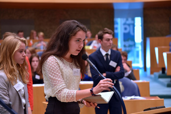 Foto's dag 3: Tweede dag Algemene Vergaderingen in de Tweede Kamer