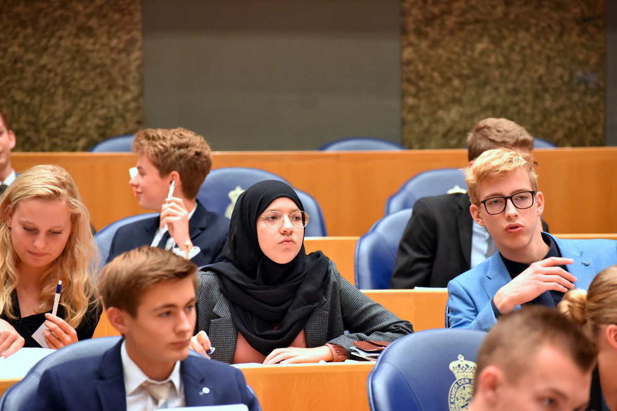 Foto's dag 3: Tweede dag Algemene Vergaderingen in de Tweede Kamer