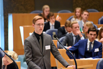 Foto's dag 3: Tweede dag Algemene Vergaderingen in de Tweede Kamer