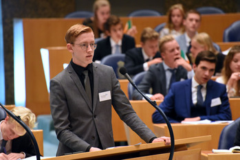 Foto's dag 3: Tweede dag Algemene Vergaderingen in de Tweede Kamer