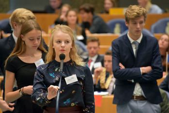 Foto's dag 3: Tweede dag Algemene Vergaderingen in de Tweede Kamer