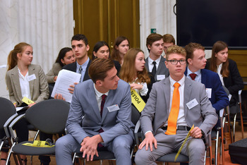 Foto's Eerste dag Algemene Vergaderingen van het Model European Parliament Nederland 2019