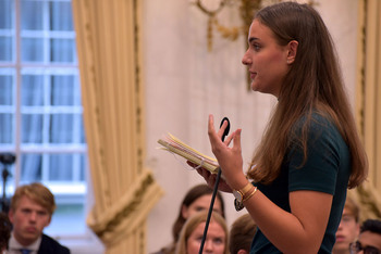 Foto's Eerste dag Algemene Vergaderingen van het Model European Parliament Nederland 2019