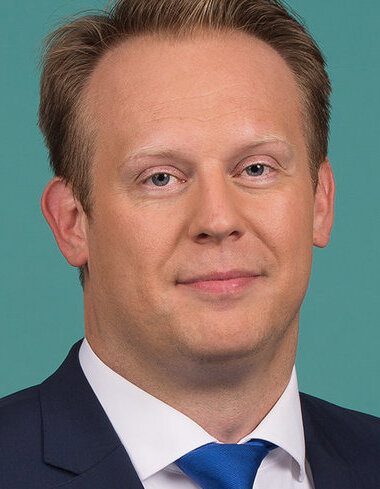 P.E. (Pieter)  Heerma