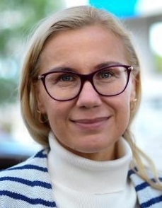 K. (Kadri)  Simson
