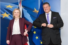 Elizabeth Truss, Maros Sefcovic