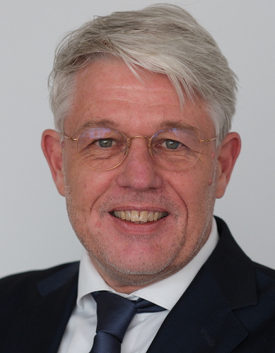 B. (Bart)  Kroon